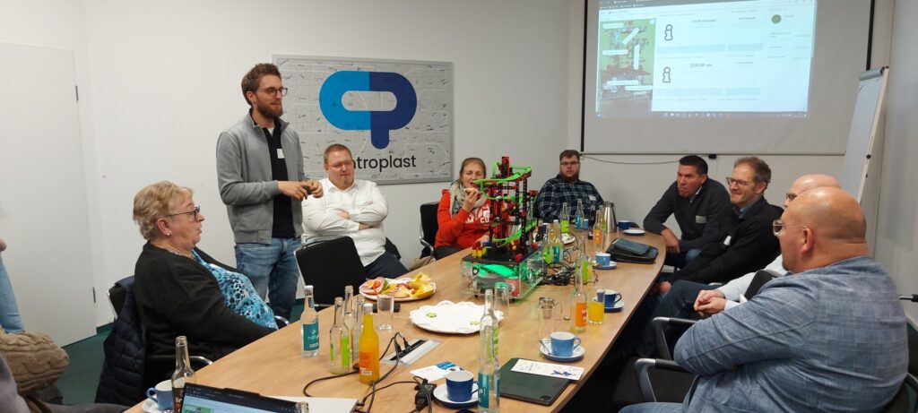 3. Workshop „Retrofit“ der Reihe „Digital Scouts HSK“ bei der Centroplast Engineering Plastics GmbH